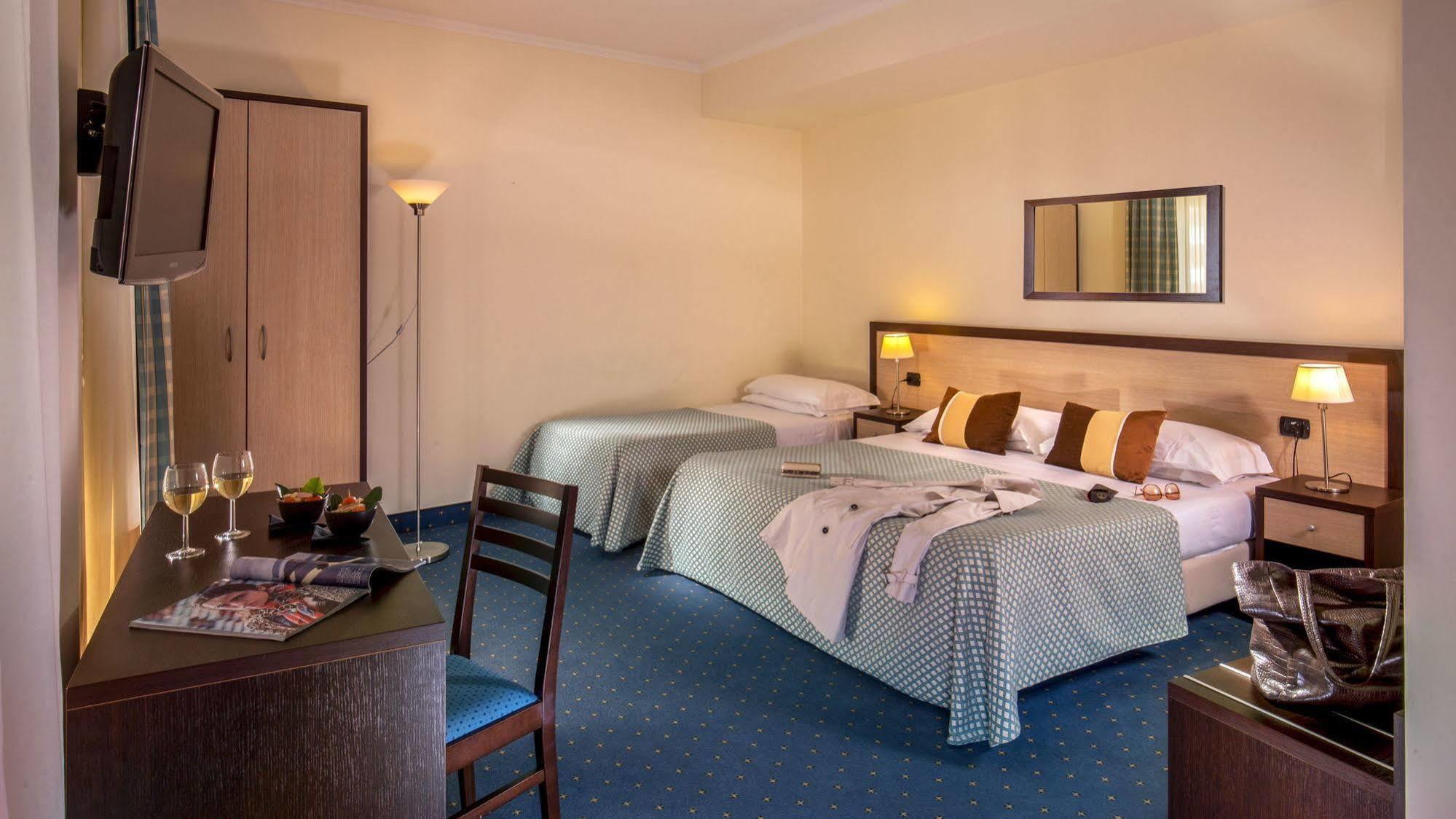 Resort La Rocchetta Rome Bagian luar foto